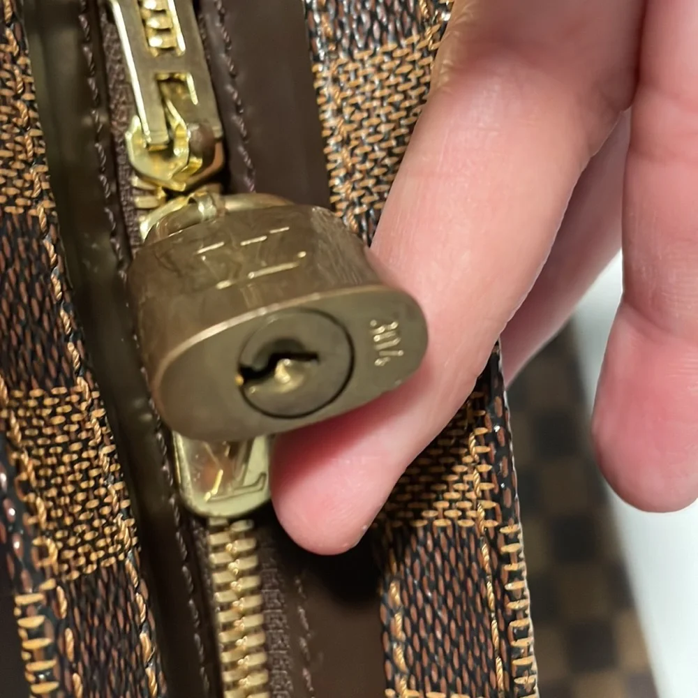SOLD Louis Vuitton Damier Ebene Chelsea Tote✨ - Picture 12 of 12